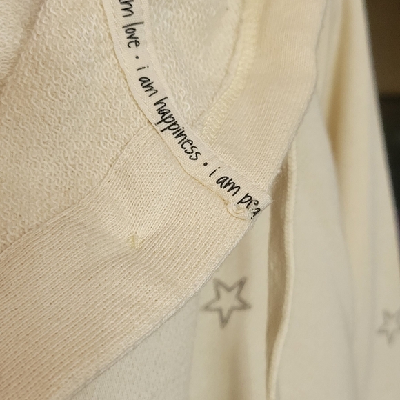 Peace Love World 'Love Unites Us' French Terry Star Jacket - Picture 5 of 11